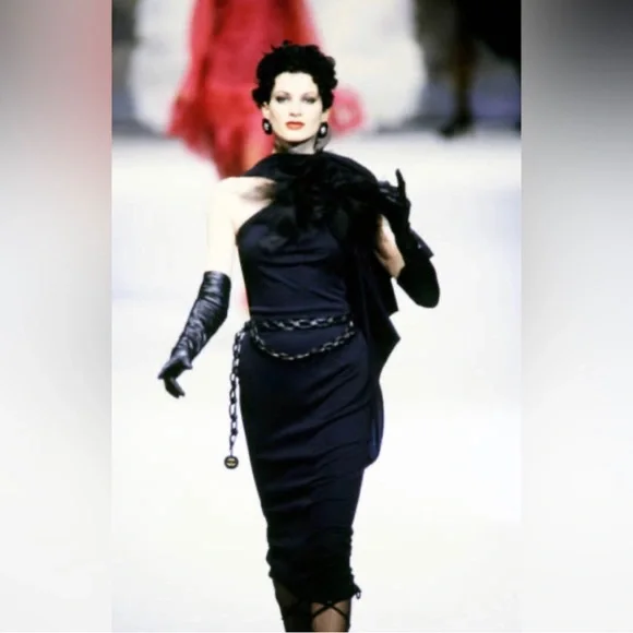 Chanel Haute Couture 1992 vintage leather belt - Picture 11 of 15